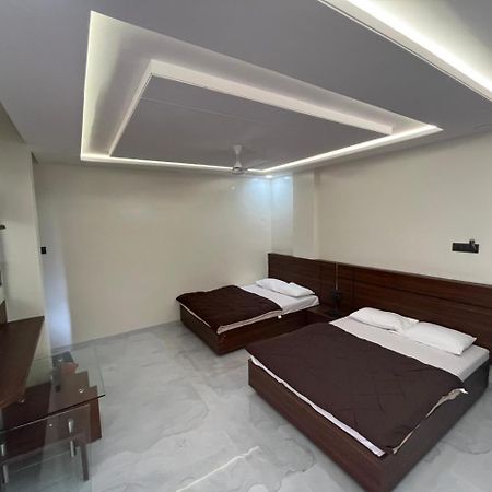 Hotel Sai Sandesh Shirdi Zewnętrze zdjęcie