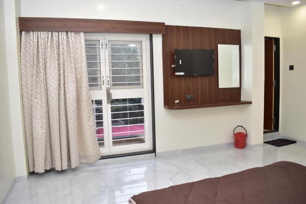 Hotel Sai Sandesh Shirdi Zewnętrze zdjęcie